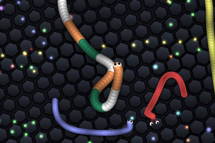 Slither Io Type Games